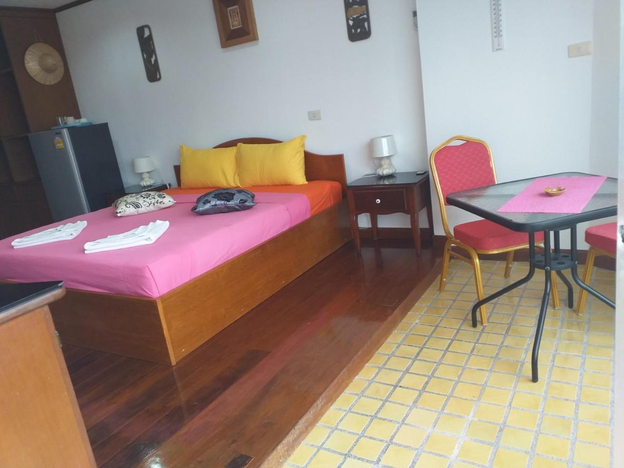 B&B View Talay 1B Studio Jomtien Pattaja Kültér fotó